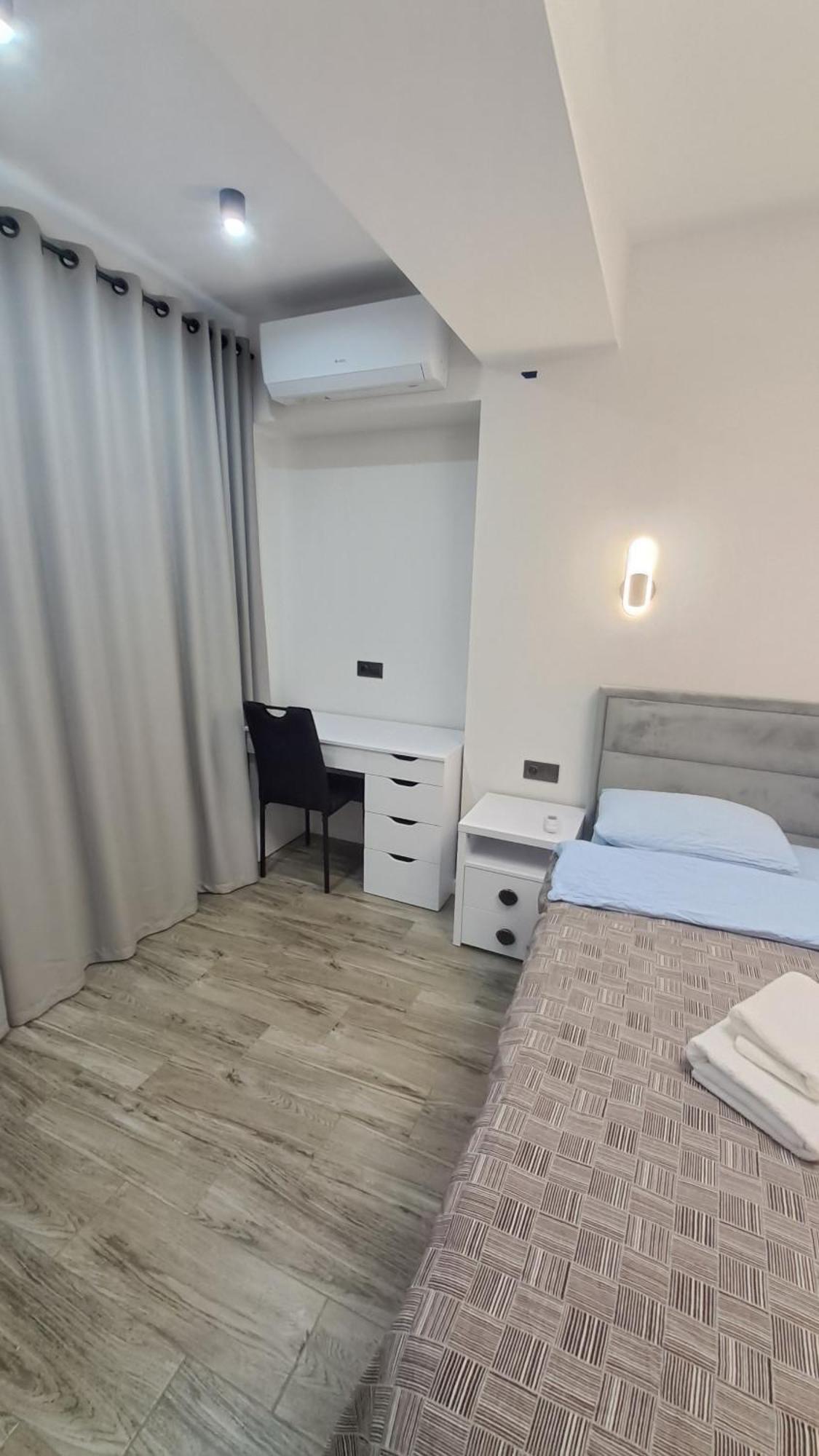 аэропорт-номера-такси-паркинг * Chisinau
